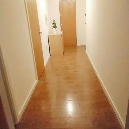 מלון Double Close To And Centre