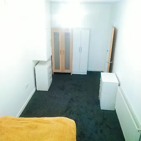 Double Close To And Centre מלון בראדפורד