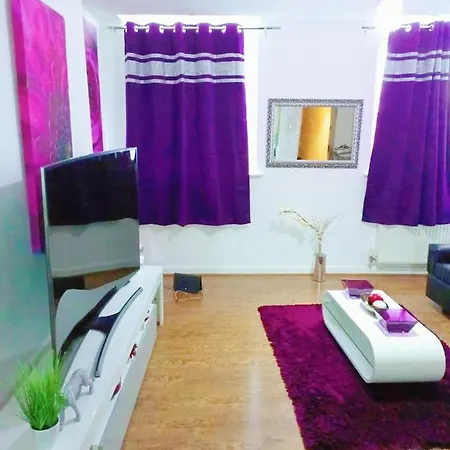 Guest house Double Close To Bradford And Centre