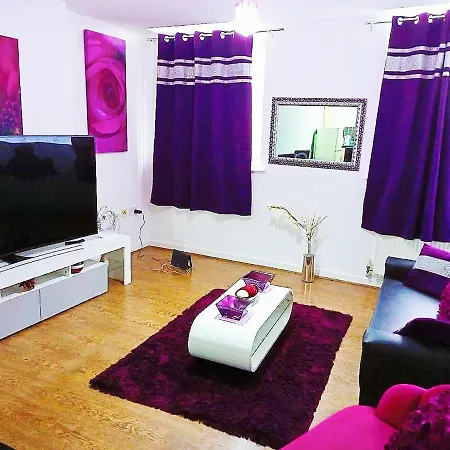Double Close To Bradford And Centre Guest house