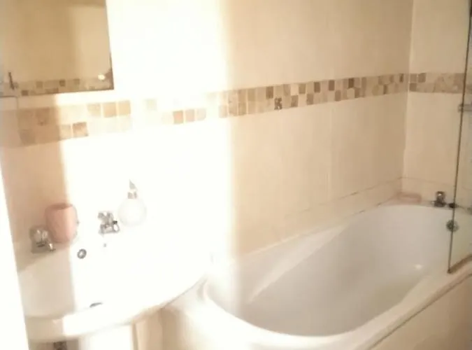 Hotel Double Close To And Centre *