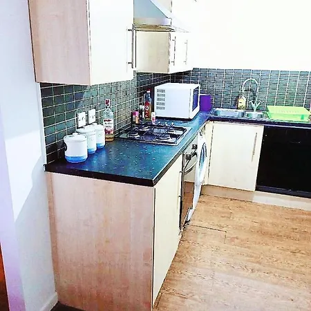 Double Close To And Centre 호텔 *