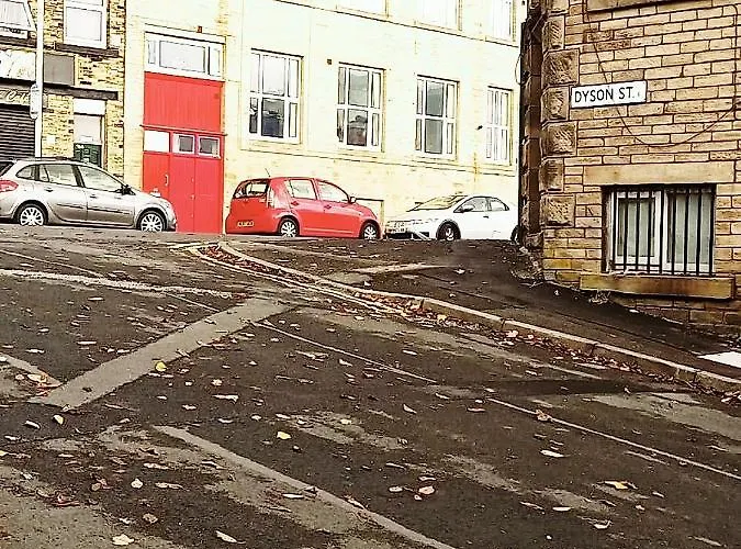 Double Close To And Centre *