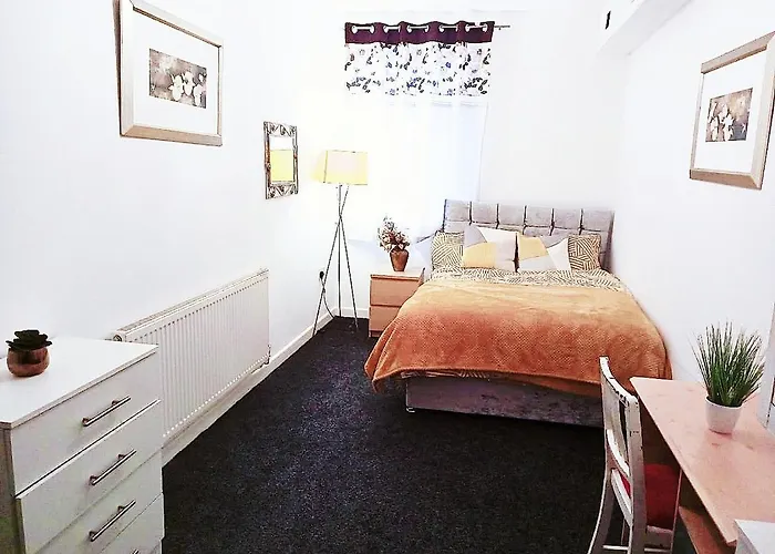 Double Close To And Centre Hotell