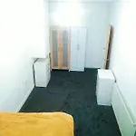 Double Close To And Centre מלון בראדפורד